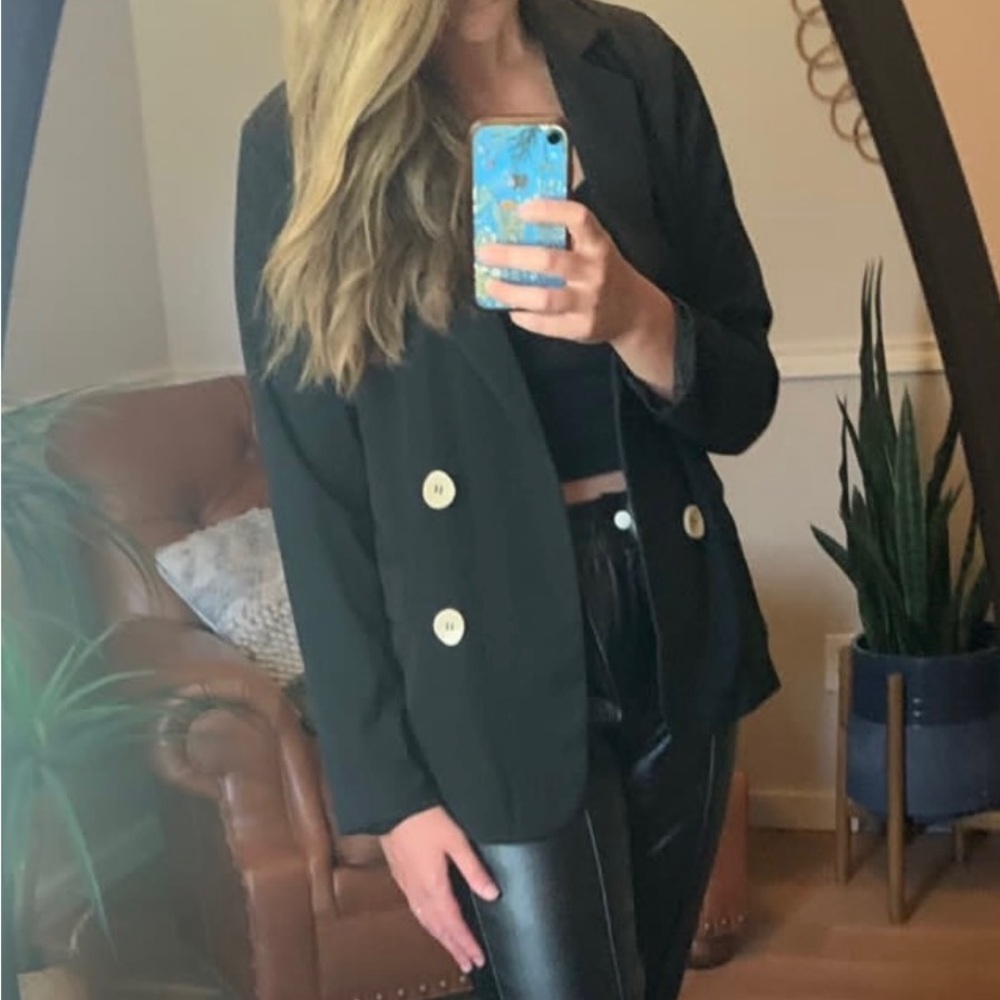 Aaron & Amber Black Oversized Blazer